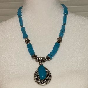EUC  925 Silver & Blue Necklace